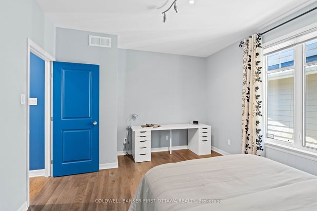 311 Blackleaf Dr, House other with 2 bedrooms, 2 bathrooms and 4 parking in Nepean ON | Image 16
