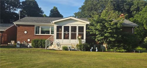 19 Township Road 335, Burgettstown, PA, 15021-9641 | Card Image