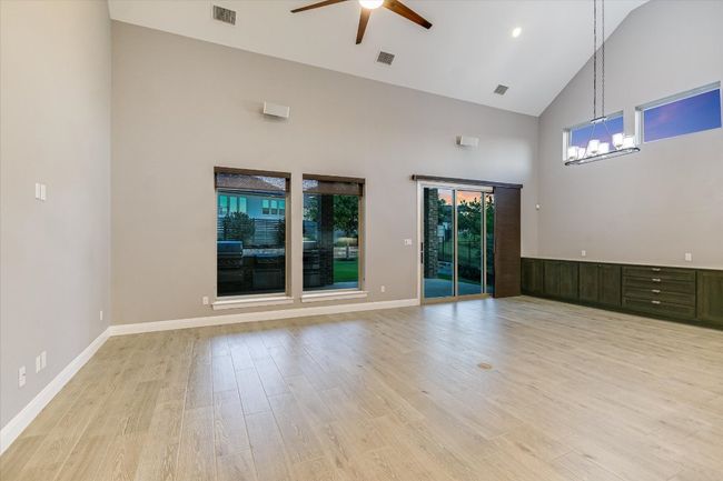 216 Canyon View Rd, House other with 3 bedrooms, 3 bathrooms and 6 parking in Georgetown TX | Image 7