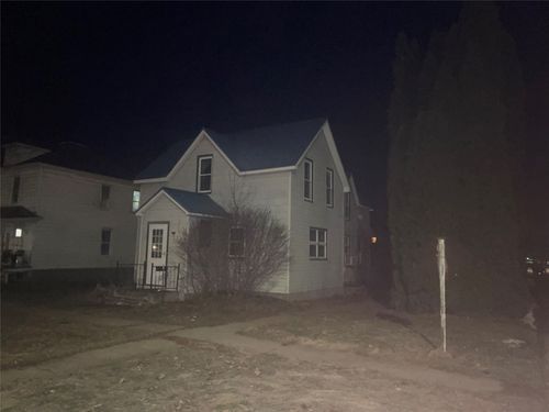 502 State St, Ackley, IA, 50601-1522 | Card Image