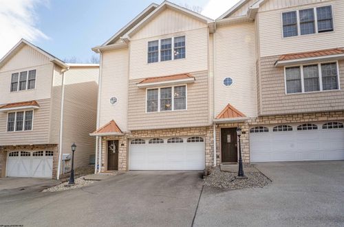114 Claremont Ct, Morgantown, WV, 26501-6284 | Card Image