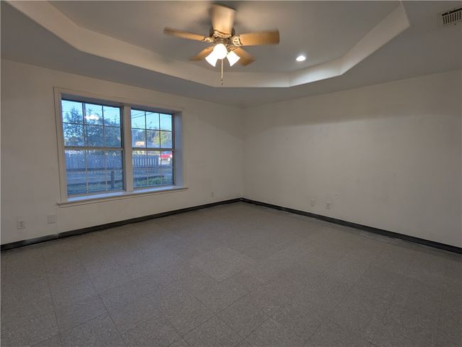 410 E Willis St, House other with 2 bedrooms, 1 bathrooms and null parking in Odem TX | Image 21