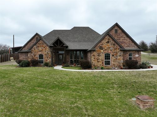 3518 Old Mineral Wells Hwy, Weatherford, TX, 76088-7028 | Card Image