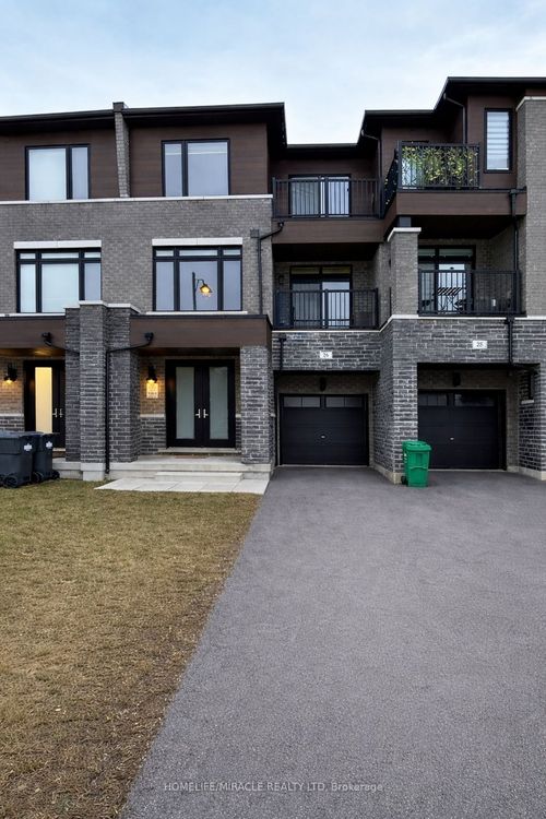 26 Haydrop Rd, Brampton, ON, L6P4P3 | Card Image