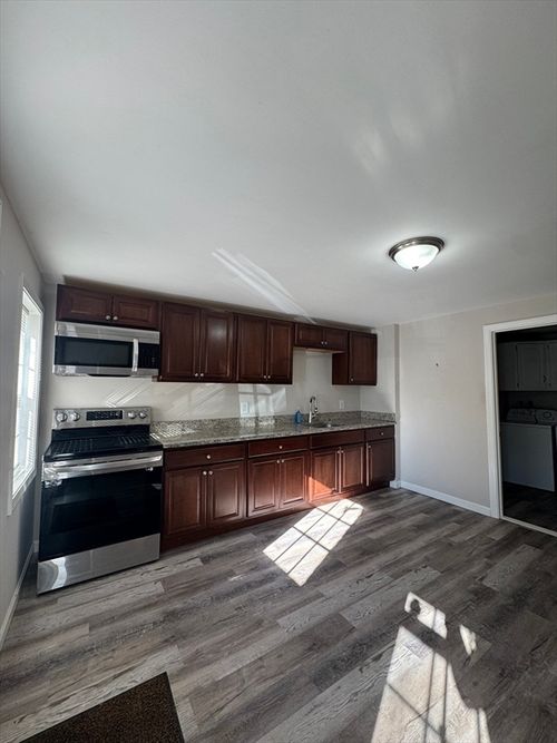 1-253 Main, Leicester, MA, 01611 | Card Image
