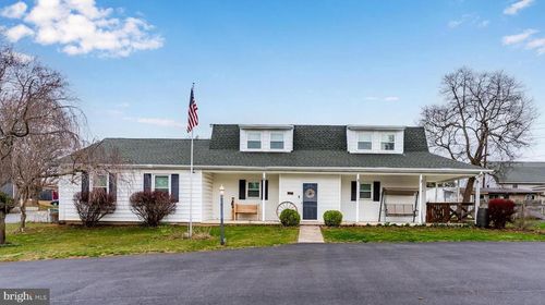 51 Kenwood Ave, CARLISLE, PA, 17013-3125 | Card Image