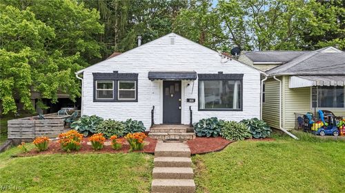 680 Mcgrath St, Alliance, OH, 44601-2822 | Card Image