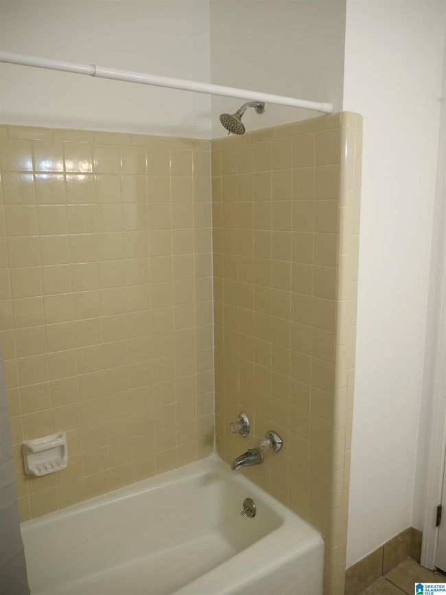 908 Birch St, House other with 3 bedrooms, 2 bathrooms and null parking in MOODY AL | Image 11