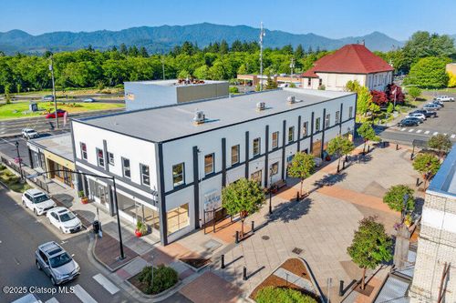 115 Main Ave, Tillamook, OR, 97141-2240 | Card Image