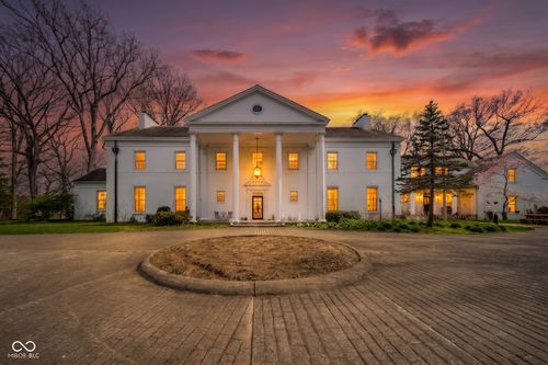 1 Whitehall Pl, Anderson, IN, 46011-1370 | Card Image