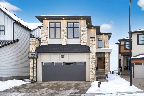 128 Hampstead Mews Nw, Calgary, AB, T3A2Z5 | Card Image