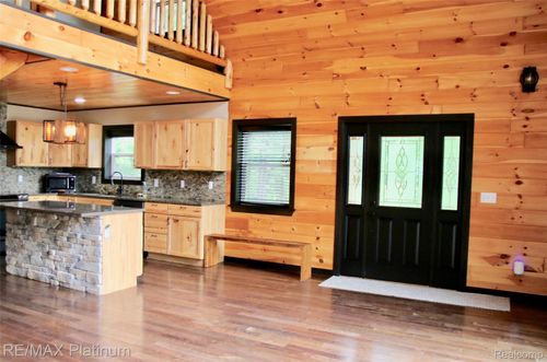 3199 N Loop Ct, Middleville, MI, 49333-8179 | Card Image