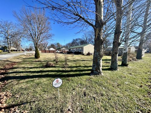 215 Alta Ave, Shelbyville, TN, 37160-2003 | Card Image