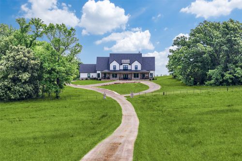841 Vz County Road 4603, Ben Wheeler, TX, 75754-3111 | Card Image