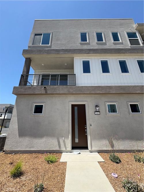 26809 Snowmass Loop, Valencia, CA, 91381-2408 | Card Image