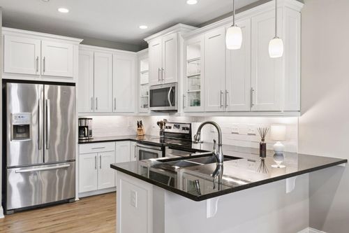 8414 Hemlock Ln N, Maple Grove, MN, 55369-5027 | Card Image