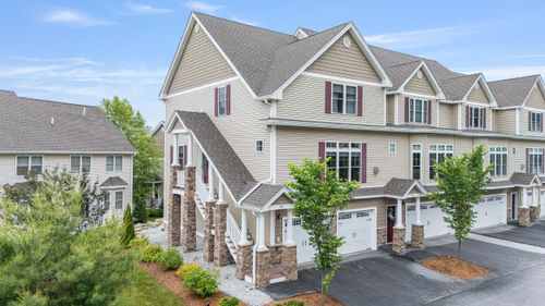 d-11 Manor Dr, Hooksett, NH, 03106-1728 | Card Image