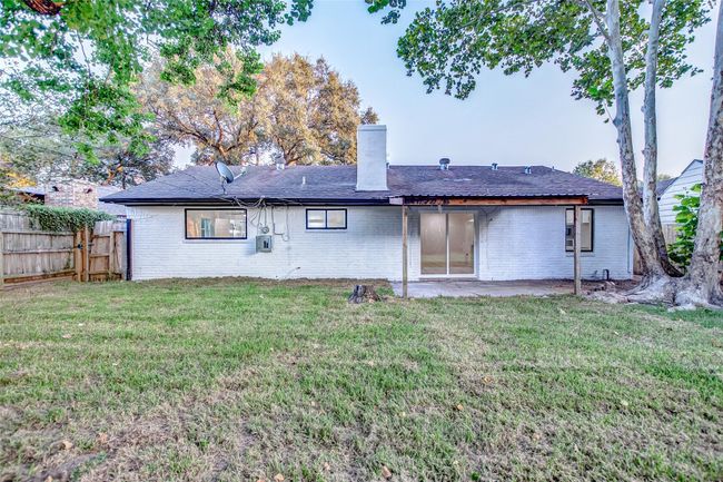 7226 Troulon Dr, House other with 3 bedrooms, 2 bathrooms and 2 parking in Houston TX | Image 24