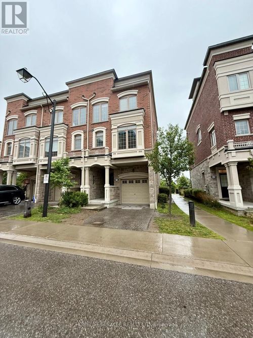 70 Harwood Ave N, Ajax, ON, L1T0P4 | Card Image