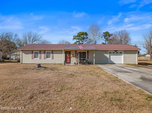 139 Bayberry Rd, Newport, NC, 28570-8502 | Card Image