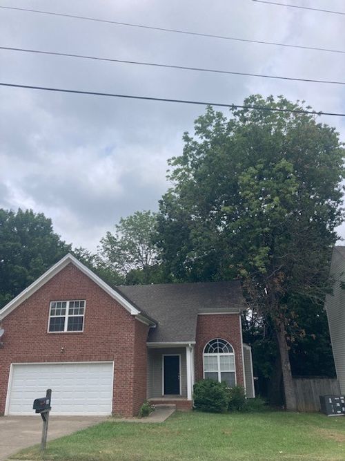 1116 Twin Circle Dr, Nashville, TN, 37217-4067 | Card Image