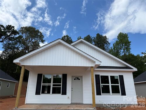 507 N Washington St, Wadesboro, NC, 28170-1818 | Card Image