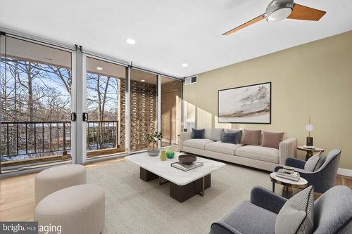 apt-51-7753 Patriot Dr, ANNANDALE, VA, 22003-6407 | Card Image