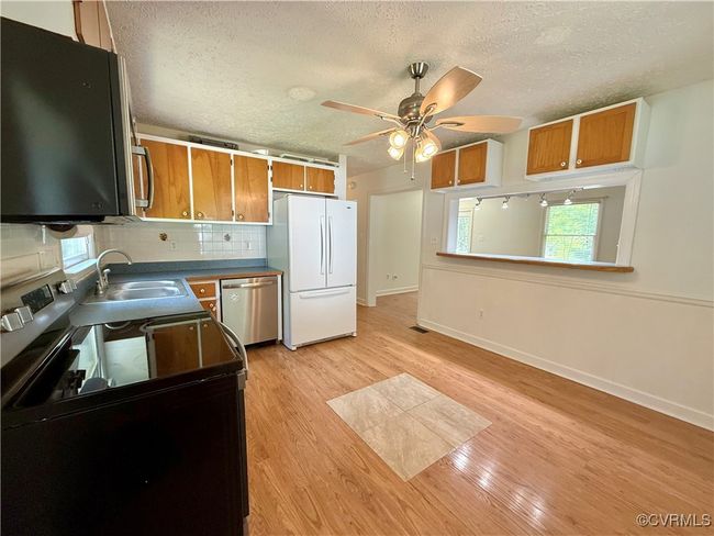 241 Levelfields Ln, House other with 3 bedrooms, 2 bathrooms and null parking in Lancaster VA | Image 4