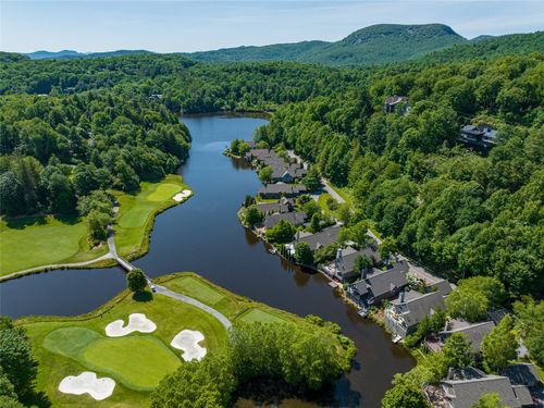 448 Lake Villas Way, Highlands, NC, 28741-7287 | Card Image