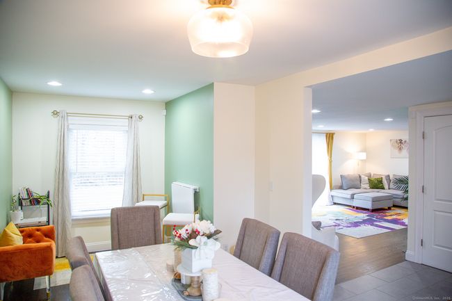 5 Shannon Rdg, House other with 3 bedrooms, 3 bathrooms and null parking in Danbury CT | Image 4
