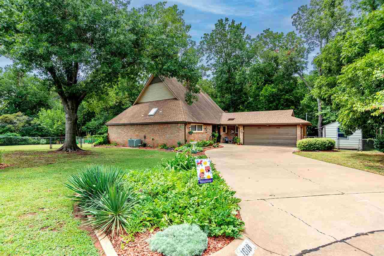 Chiquita Ct, Stillwater, OK 74075