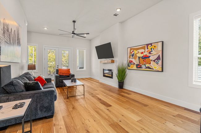 920 Muncie Ave, House other with 3 bedrooms, 4 bathrooms and null parking in Dallas TX | Image 23