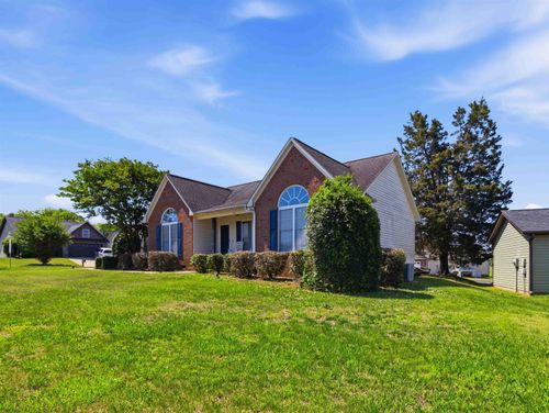 104 Harvest Ridge Dr, Inman, SC, 29349-9131 | Card Image
