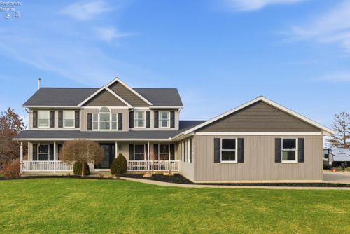 11777 New London Eastern Rd, Spencer, OH, 44275-9744 | Card Image