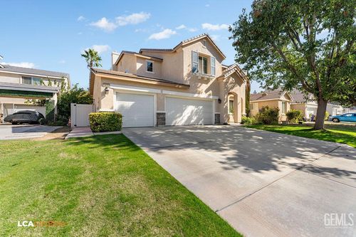 4200 Windy Walk Ct, Bakersfield, CA, 93311-3244 | Card Image
