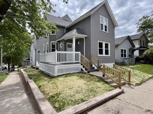 2501 W Michigan Street, Milwaukee, WI, 53233 | Card Image