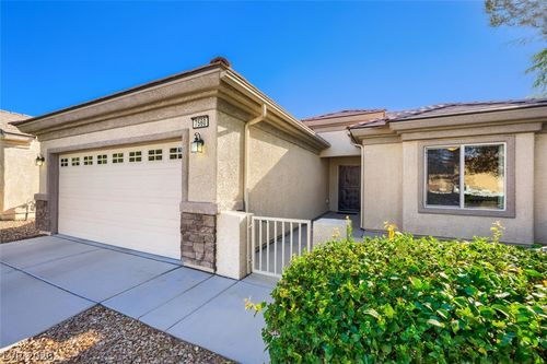 7560 Widewing Drive, North Las Vegas, NV, 89084 | Card Image