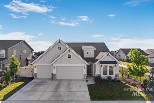2255 N Sugar Loop Ave, Star, ID, 83669-6290 | Card Image