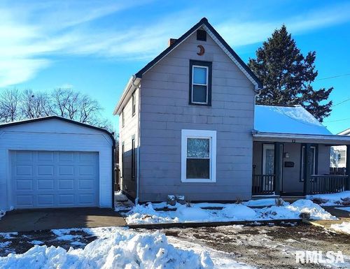 702 N Avenue C, Canton, IL, 61520-1237 | Card Image