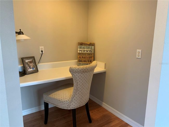 study nook | Image 12