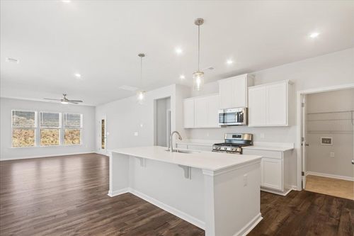 1644 Savannah Mills Dr, Spartanburg, SC, 29303-4228 | Card Image