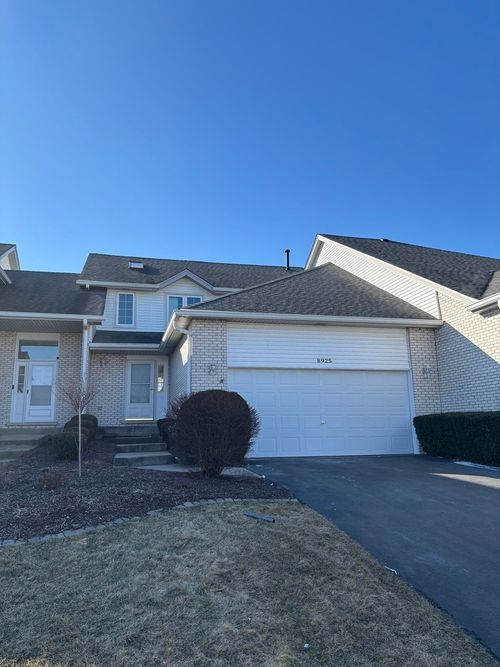 8925 Pheasant Lake Dr, Tinley Park, IL, 60487-9570 | Card Image