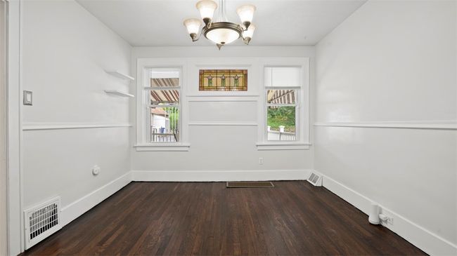 2830 Castlegate Ave, House other with 3 bedrooms, 2 bathrooms and 3 parking in Brookline PA | Image 13
