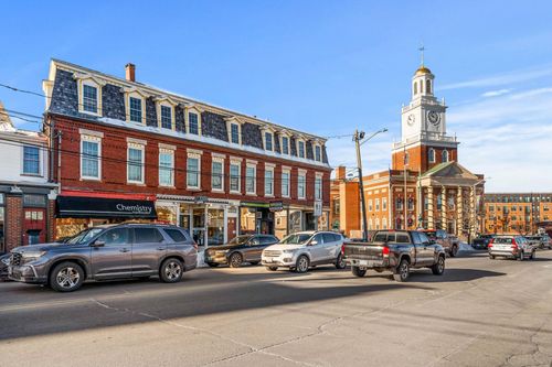 apt-10-282 Central Ave, Dover, NH, 03820-4179 | Card Image