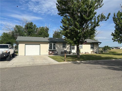 146 Heimat Rd, Hardin, MT, 59034-2507 | Card Image