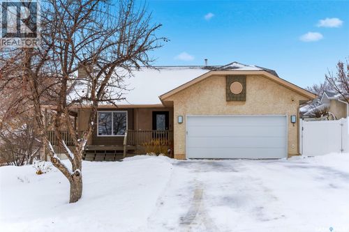 30 Cottonwood Pl, Lumsden, SK, S0G3C0 | Card Image