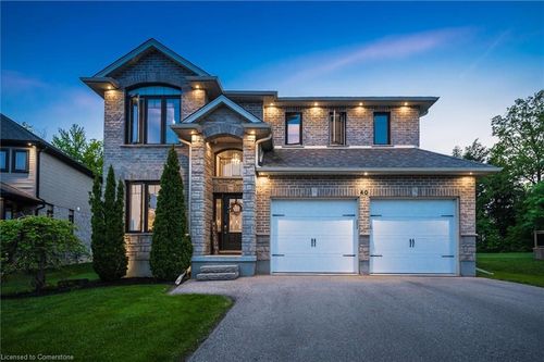 40 Theodore Schuler Blvd, New Hamburg, ON, N3A4N5 | Card Image
