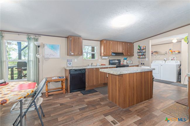 2105 Fm 1104, House other with 3 bedrooms, 2 bathrooms and null parking in Kingsbury TX | Image 14