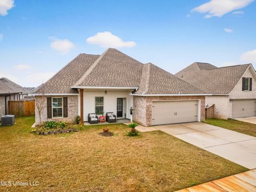 3737 Hamilton Dr, D'Iberville, MS, 39540-5601 | Card Image