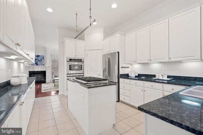 3871 Lewiston Pl, Townhouse with 4 bedrooms, 5 bathrooms and null parking in FAIRFAX VA | Image 8